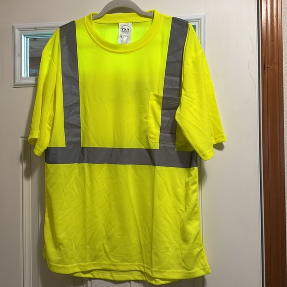 🌸5/$25🌸🆕2 Transportation Safety Apparel XL TShirts w/Waste Mngmt on back - Picture 8 of 10